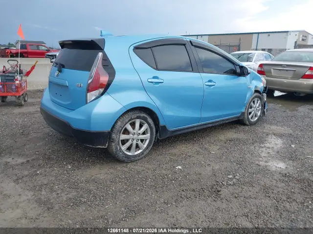 JTDKDTB34H1596886 — 2017 Toyota Prius C Technology, фото 4 с аукциона IAAI 14.10.2026, Правый бок