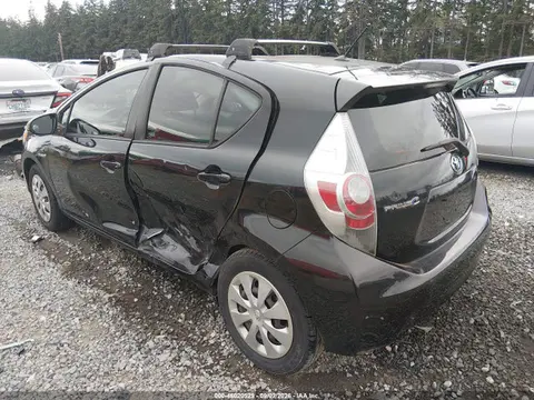 2014 Toyota Prius C Two VIN JTDKDTB31E1569897 фото 3