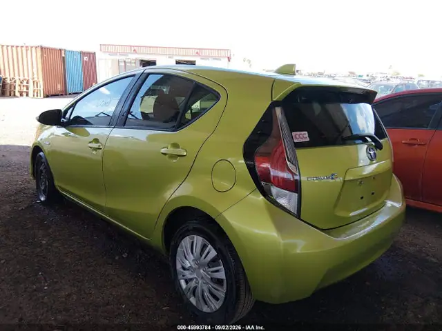 2015 Toyota Prius C Two VIN JTDKDTB3XF1101667 фото 3