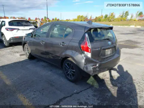 2015 Toyota Prius C VIN JTDKDTB30F1578866 фото 3
