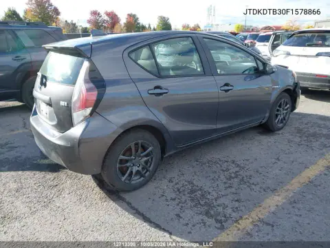 2015 Toyota Prius C VIN JTDKDTB30F1578866 фото 4