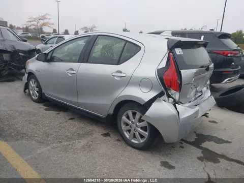 2017 Toyota PRIUS C VIN JTDKDTB39H1595183 фото 3