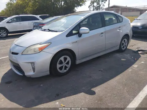 2014 Toyota Prius Four VIN JTDKN3DU4E1774133 фото 2
