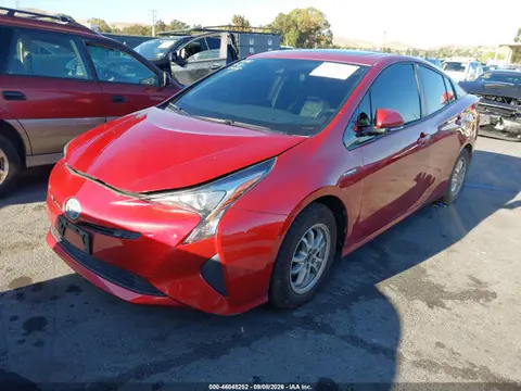 2016 Toyota Prius Four VIN JTDKARFU0G3526464 фото 2