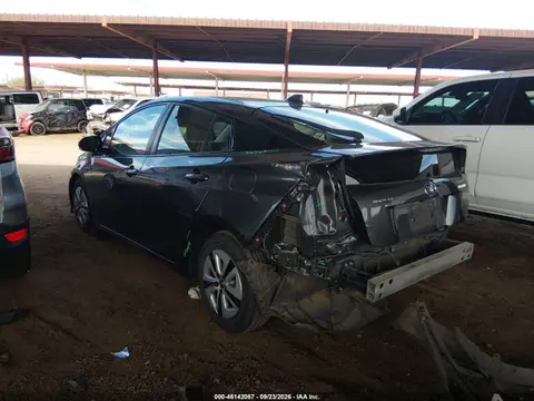 2016 Toyota Prius Four VIN JTDKARFU8G3025032 фото 3