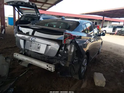 2016 Toyota Prius Four VIN JTDKARFU8G3025032 фото 4