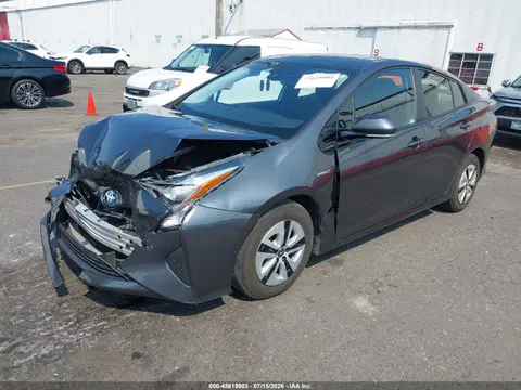 2017 Toyota Prius Four VIN JTDKARFU8H3049347 фото 2