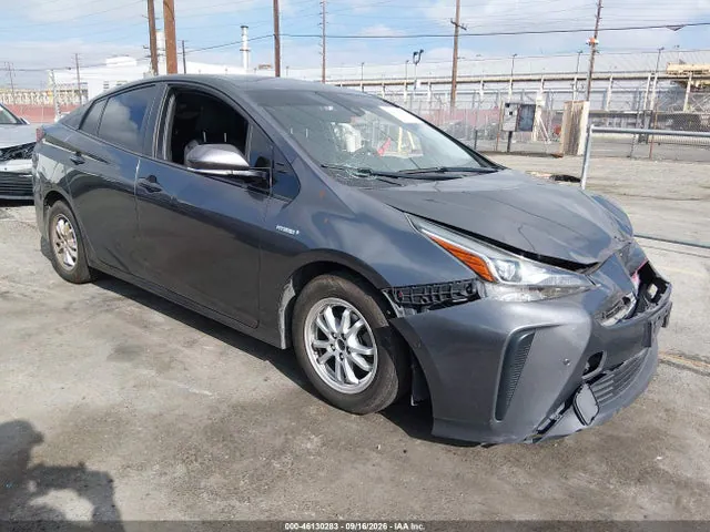 2019 Toyota Prius Le VIN JTDKARFU7K3080550 фото 1