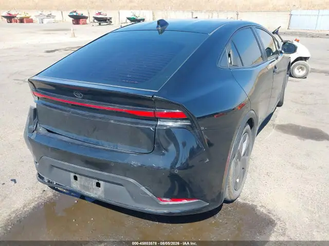 JTDACAAU3R3030124 — 2024 Toyota Prius LE, фото 4 с аукциона IAAI 14.10.2026, Задняя часть слева