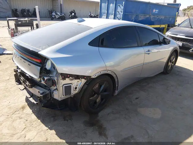 JTDACAAU7R3037934 — 2024 Toyota Prius LE, фото 4 с аукциона IAAI 07.10.2026, Задняя часть слева