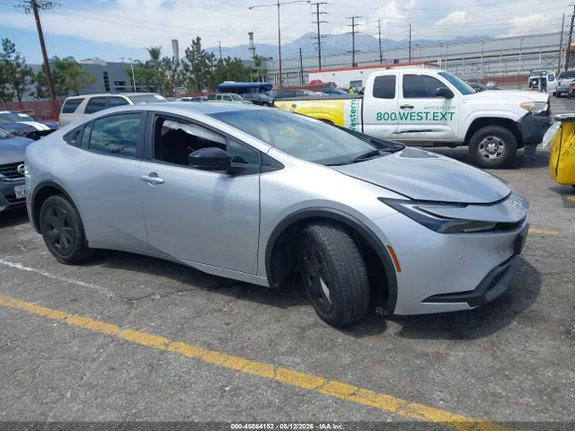 2024 Toyota Prius Le VIN JTDACAAUXR3035112 фото 1