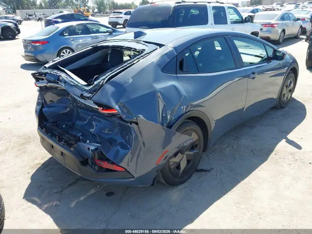 JTDACAAU2R3041583 — 2024 Toyota Prius LE, фото 4 с аукциона IAAI 14.10.2026, Задняя часть