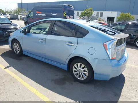 2014 Toyota Prius Plug-in Advanced VIN JTDKN3DP7E3063010 фото 3
