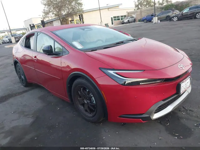 2026 Toyota Prius Plug-in Hybrid Se VIN JTDACACU8T3064712 фото 1