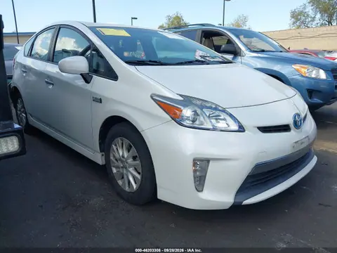 JTDKN3DPXE3063745 — 2014 Toyota Prius Plug-IN, Задняя часть справа (Right Rear), фото до ремонта