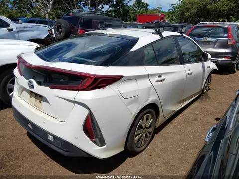2017 Toyota Prius Prime Advanced VIN JTDKARFP5H3004120 фото 4