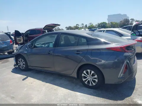 2021 Toyota Prius Prime Le VIN JTDKAMFP7M3180647 фото 15
