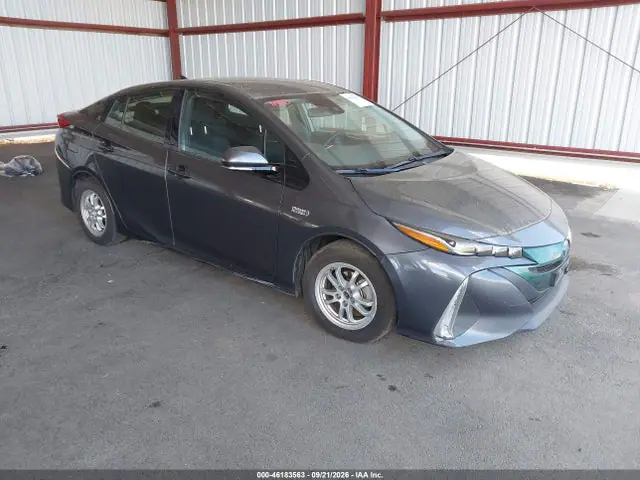 JTDKARFP3K3112243 — 2019 Toyota Prius Prime Plus, Естественный износ (Normal Wear & Tear), фото до ремонта