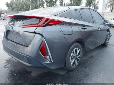 2017 Toyota Prius Prime Premium VIN JTDKARFP2H3062573 фото 4