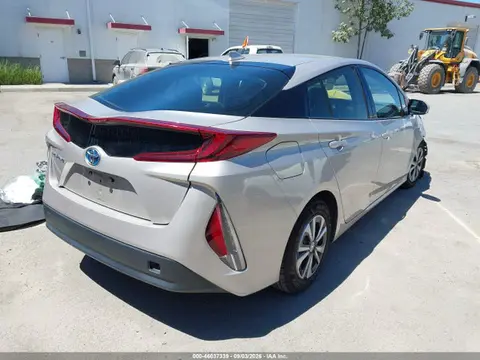 2019 Toyota Prius Prime Premium VIN JTDKARFP7K3111810 фото 4