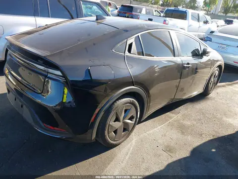 2023 Toyota Prius Prime Se VIN JTDACACU3P3007064 фото 4