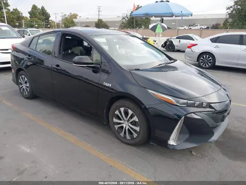 JTDKARFP2L3147101 — 2020 Toyota Prius Prime XLE, Естественный износ (Normal Wear & Tear), фото до ремонта