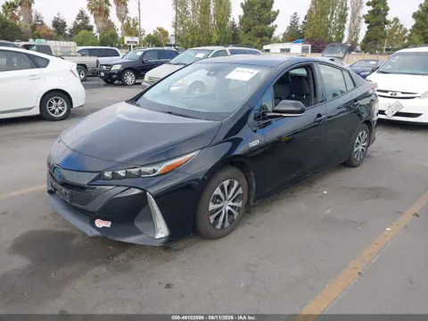 2020 Toyota Prius Prime Xle VIN JTDKARFP2L3147101 фото 2
