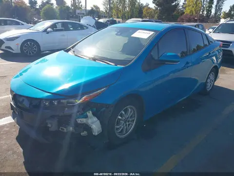 2021 Toyota Prius Prime Xle VIN JTDKAMFP3M3174182 фото 2