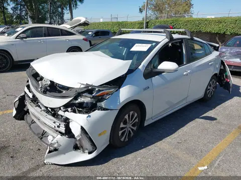 2022 Toyota Prius Prime Xle VIN JTDKAMFP0N3219841 фото 2