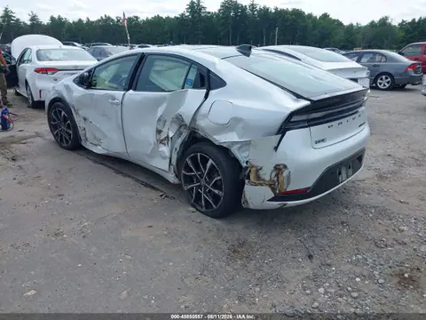 2024 Toyota Prius Prime Xse VIN JTDACACUXR3018890 фото 3