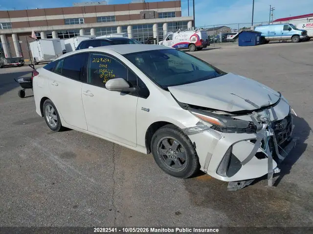 JTDKARFPXL3153714 — 2020 Toyota Prius Prime, Передняя часть (Front), фото до ремонта