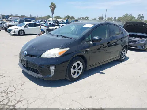 2014 Toyota Prius Three VIN JTDKN3DU0E1749956 фото 2