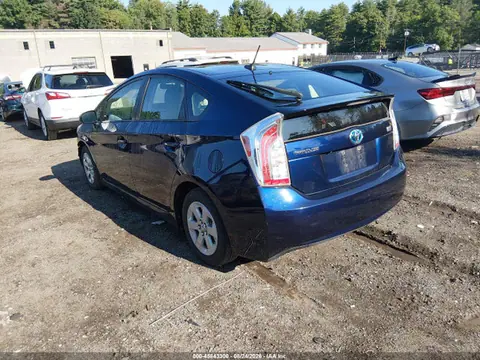 2014 Toyota Prius Three VIN JTDKN3DU9E1736249 фото 3