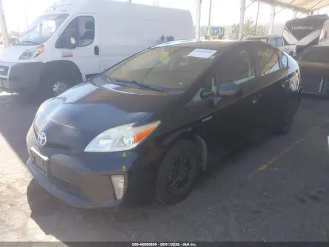 2015 Toyota Prius Three VIN JTDKN3DU4F0456228 фото 2