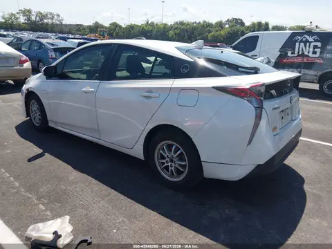 2016 Toyota Prius Three VIN JTDKARFU1G3017595 фото 3