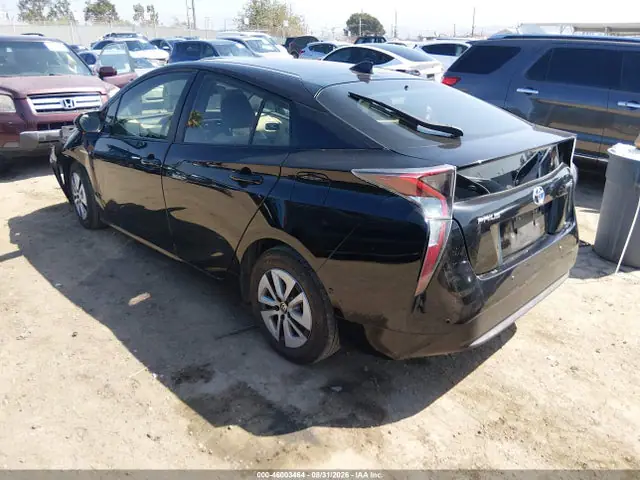 JTDKARFU2J3549445 — 2018 Toyota Prius Three, фото 3 с аукциона IAAI 30.09.2026, Передняя часть слева