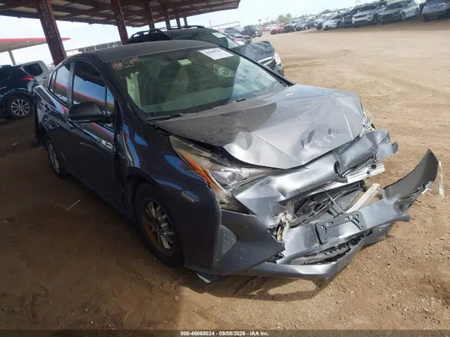 JTDKARFU1G3512430 — 2016 Toyota Prius Two Eco, Передняя часть (Front End), фото до ремонта