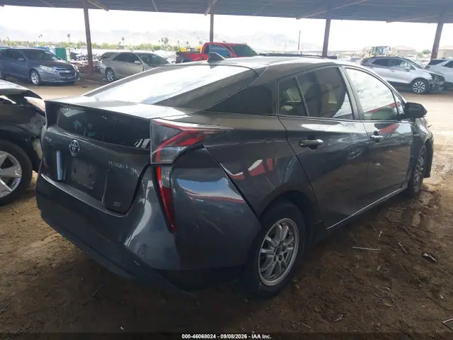 JTDKARFU1G3512430 — 2016 Toyota Prius Two Eco, фото 4 с аукциона IAAI 13.10.2026, Передняя часть