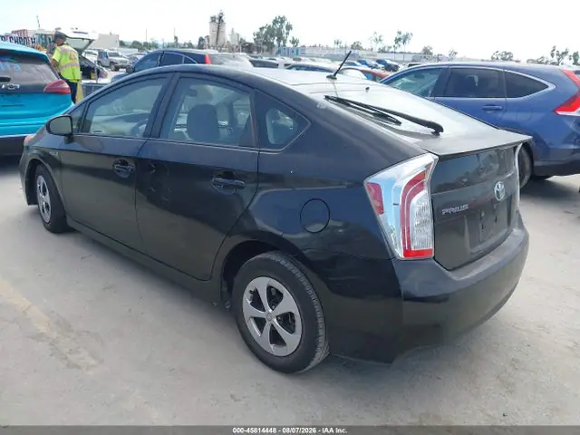 JTDKN3DU9E1761104 — 2014 Toyota Prius Two, фото 3 с аукциона IAAI 30.09.2026, Передняя часть справа