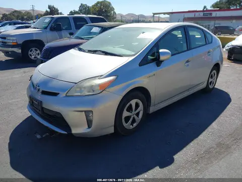 2014 Toyota Prius Two VIN JTDKN3DU7E1770013 фото 2
