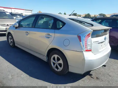2014 Toyota Prius Two VIN JTDKN3DU7E1770013 фото 3