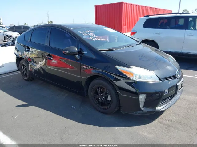 2015 Toyota Prius Two VIN JTDKN3DU1F0410002 фото 1