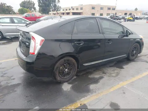 2015 Toyota Prius Two VIN JTDKN3DU4F1897271 фото 4