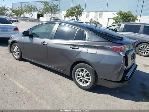 2017 Toyota Prius Two VIN JTDKBRFU0H3569541 фото 3