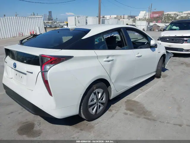 JTDKBRFU4H3047768 — 2017 Toyota Prius Two, фото 4 с аукциона IAAI 14.10.2026, Передняя часть