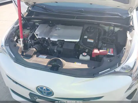 2017 Toyota Prius Two VIN JTDKBRFU5H3047293 фото 10