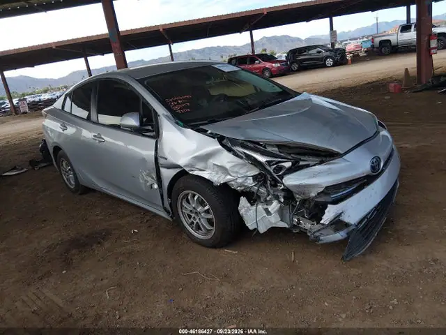 JTDKBRFU9J3068508 — 2018 Toyota Prius Two, Left & Right Side, фото до ремонта