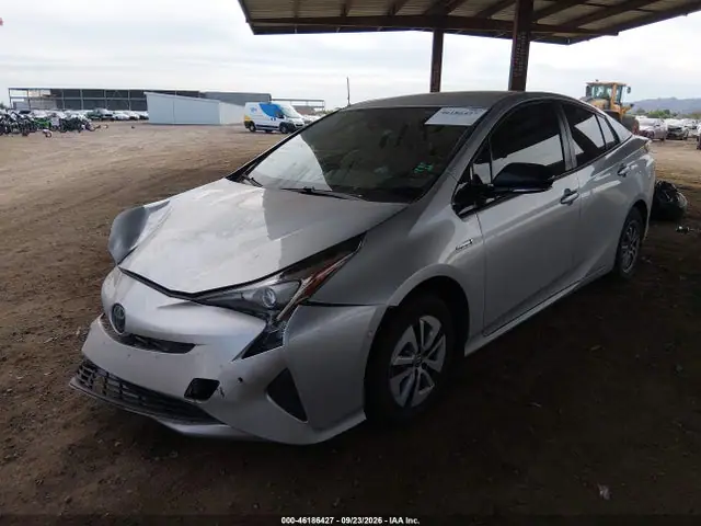 JTDKBRFU9J3068508 — 2018 Toyota Prius Two, фото 2 с аукциона IAAI 13.10.2026, Left & Right Side