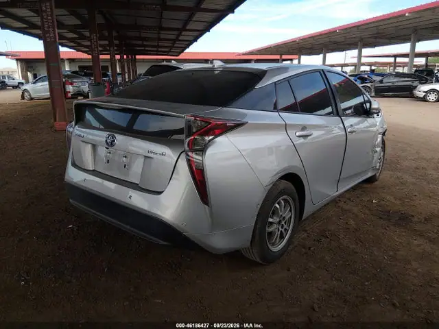 JTDKBRFU9J3068508 — 2018 Toyota Prius Two, фото 4 с аукциона IAAI 13.10.2026, Left & Right Side