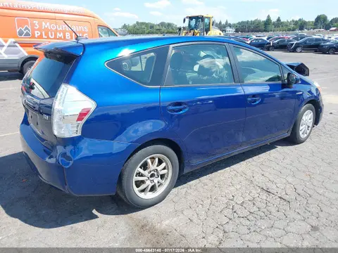2014 Toyota Prius V Three VIN JTDZN3EU1EJ002735 фото 4